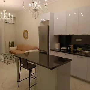 https://apt-glass.hotelschalkidiki.net