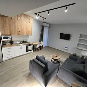 https://greko-home.hotelschalkidiki.net