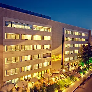 Otel Volley, İzmir
