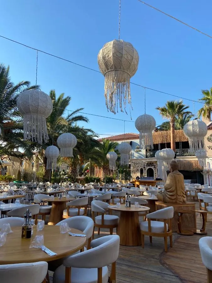 Alacati Aura Plus Izmir 2*,  Turcja