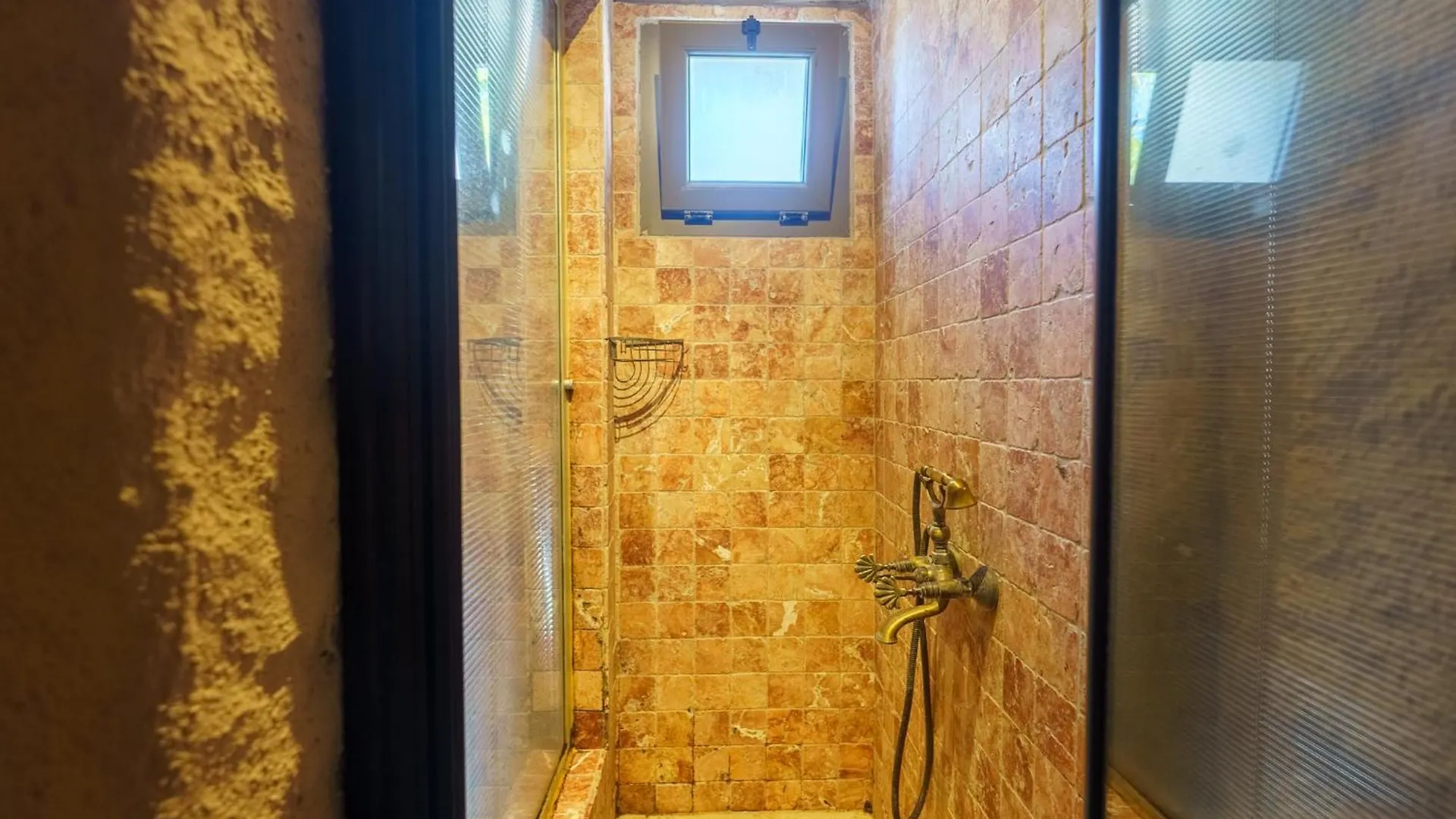 Alaçatı Aura Plus İzmir Otel